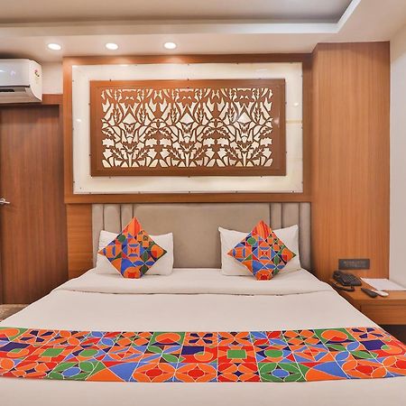 Fabhotel Shaurya Inn Lucknow Buitenkant foto